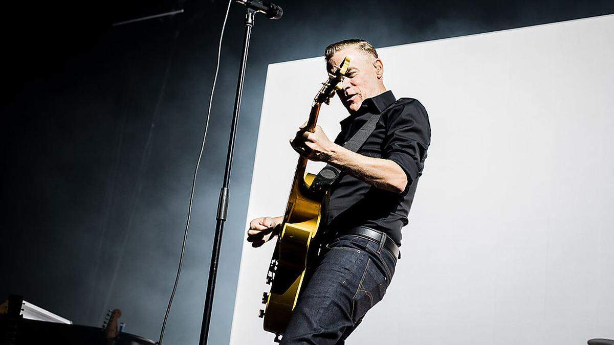 Bryan Adams bringt ein neues Album heraus