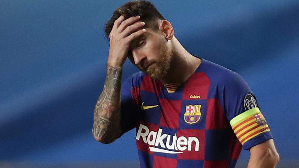 Das Bild spricht Bände: Messi hat Kopfweh....