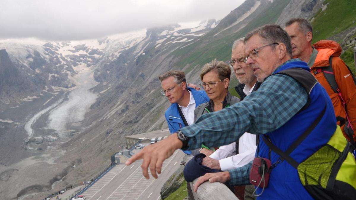 Bundespräsident auf der Franz-Josefs-Höhe bei der Pasterze.