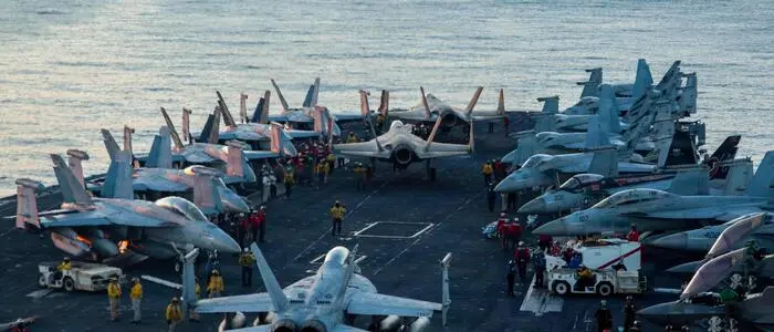Die USA und Israel zeigen militärische Stärke, das Kriegsziel scheint unklar