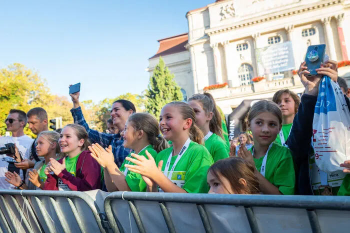 Klicken Sie sich durch den Familienlauf!