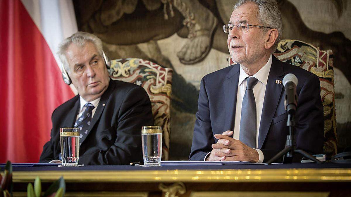 Zeman und Van der Bellen in Prag