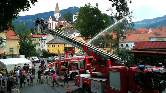 Die Murauer Feuerwehr ist beim Gasseln immer dabei.