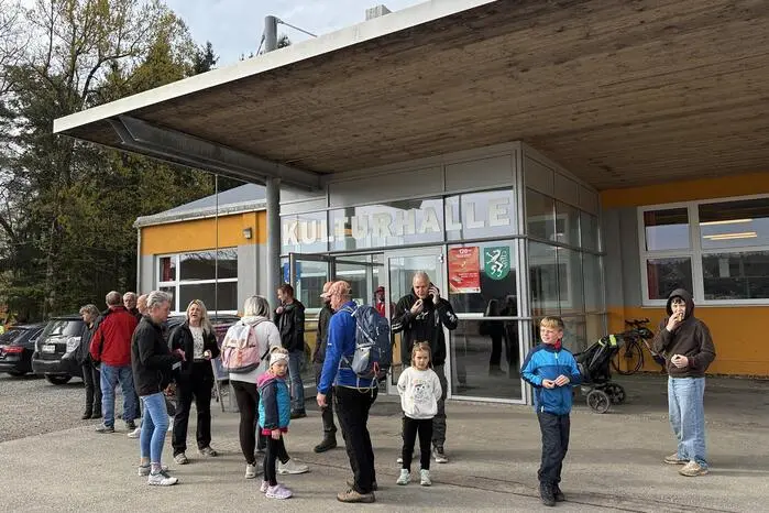 Höhepunkt der Veranstaltung, die vom Sportverein unter Obmann und Bürgermeister Manfred Voit vorbildlich auf die Beine gestellt wurde, war die große Preisverlosung in der Kulturhalle.