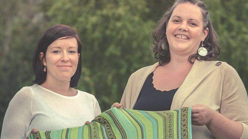 Petra Felser ist zweifache Mutter (links). Sie selbst stillte 26 Monate