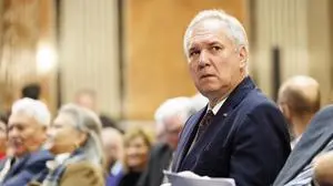 ABD0055_20251111 - WIEN - ÖSTERREICH: Nationalratspräsident Walter Rosenkranz (FPÖ) am Montag, 11. November 2025, anl. eines Dinghofer-Symposiums mit Überreichung "Franz-Dinghofer-Medaille" und "Franz-Dinghofer-Medienpreis" im Parlament in Wien. - FOTO: APA/TOBIAS STEINMAURER