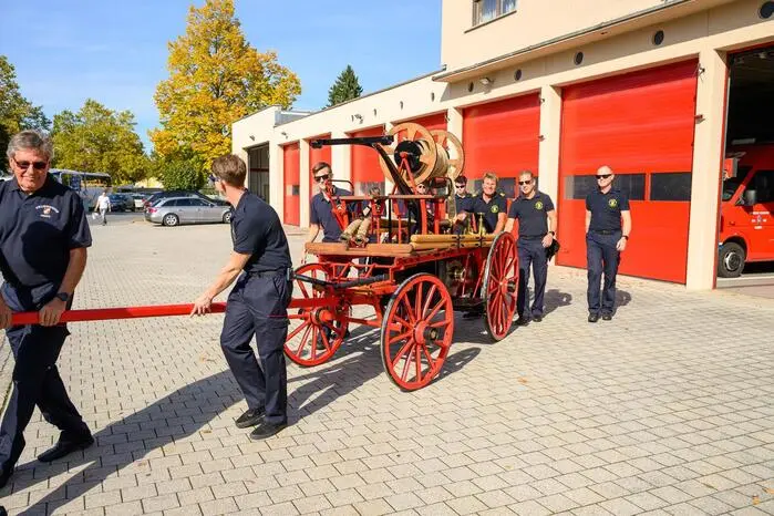 Ein Höhepunkt des Festes, die Segnung der Feuerwehrkutsche.