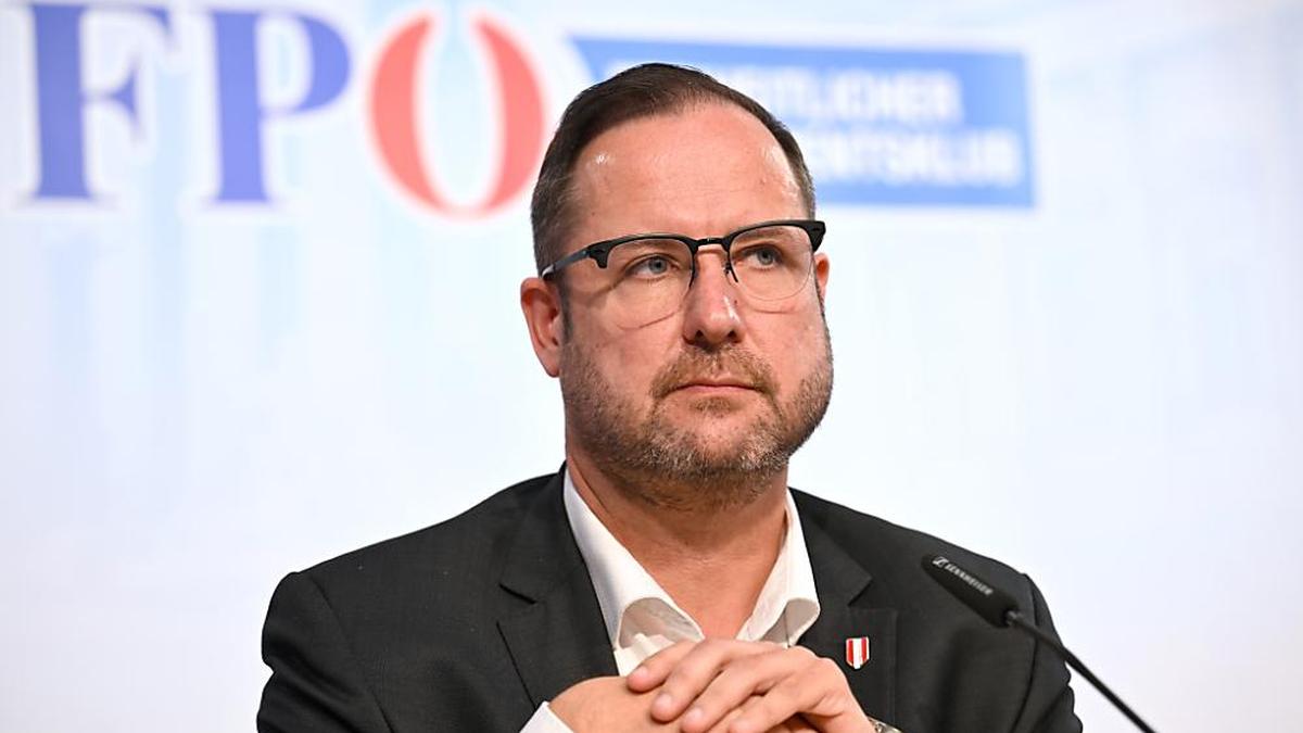 FPÖ-Fraktionsführer Christian Hafenecker