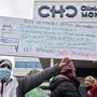 Protestaktion vor dem Krankenhaus in Liege: medizinisches Personal ist am Limit