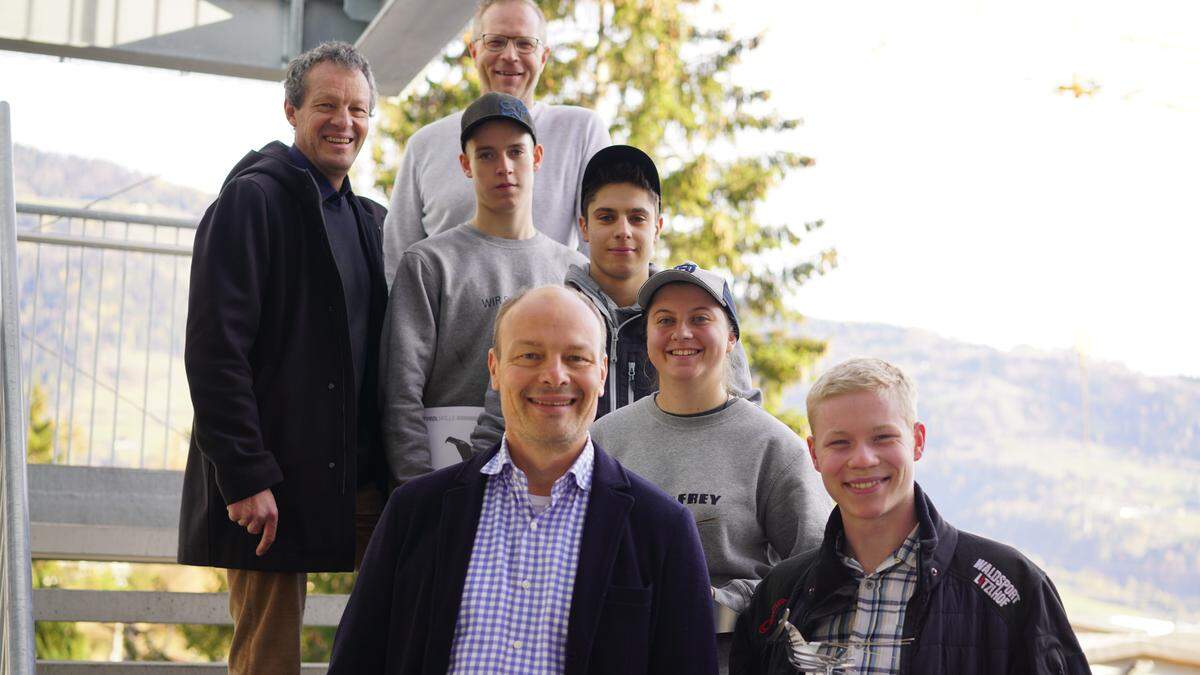 Im Bild von links oben nach rechts unten: Michael Berger, Walter Frey, Marvin Obkircher, Ralf Kahlbacher, Claudia Aßlaber, Lukas Frey und   Manuel Bernhardt 