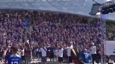 Island-Fans rufen auch in Moskau laut "Huh!"