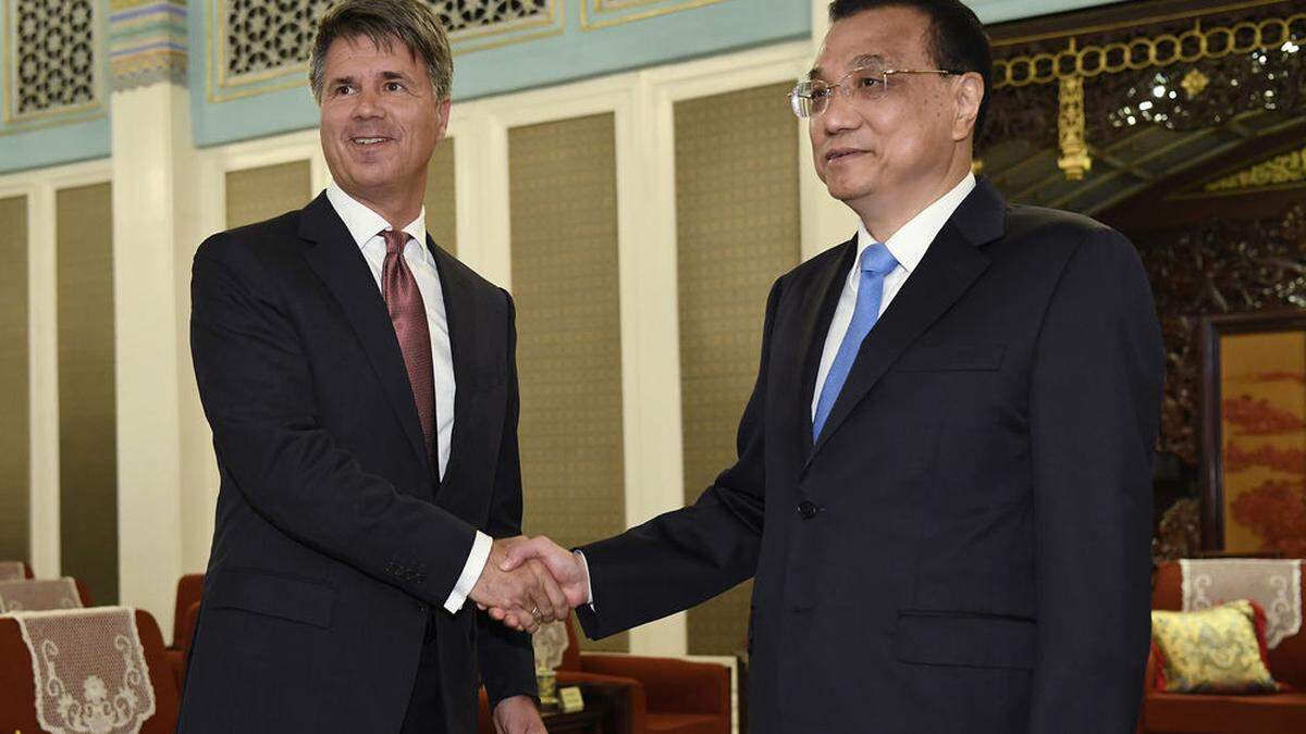 BMW-Boss Harald Krüger mit Chinas Premier Li Keqiang