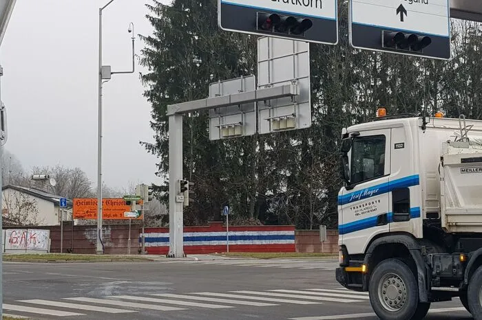 ...ist üblicherweise fest in roter Hand.