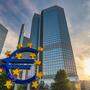 Nach vielen Andeutungen gilt der Zinsschritt nach unten durch die Europäische Zentralbank als so gut wie sicher