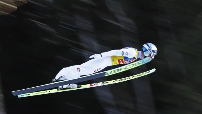 Johannes Lamparter, hier im vergangenen Winter zu sehen, stürzte in Courchevel