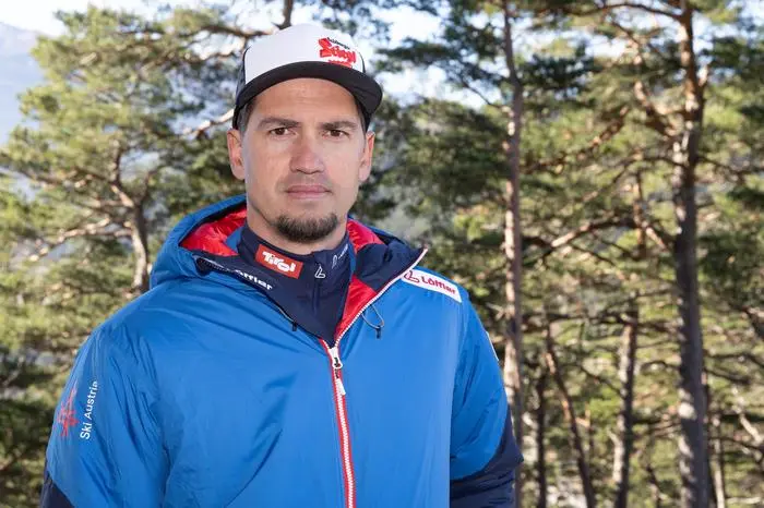 INNSBRUCK,AUSTRIA,08.NOV.24 - NORDIC SKIING, NORDIC COMBINED - Ski Austria men, media event. Image shows Florian Liegl (Ski Austria).
Photo: GEPA pictures/ Michael Kristen