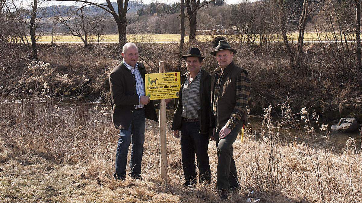 In St. Andrä wurden 15 der neuen Tafeln aufgestellt