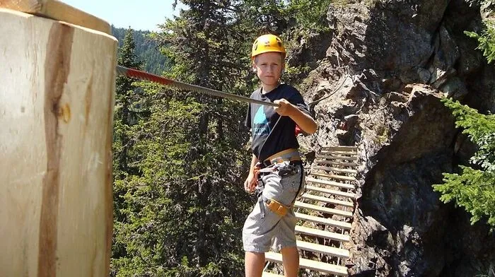 Auf einem großzügig angelegten natürlichen Areal in der Nähe der Sommerrodelbahn wurde auf dem Klippitztörl ein Erlebnisklettergarten errichtet. Dort warten Hängebrücken, Klettersteige, Felsen- und Baumelemente sowie Seilrutschen. Neu ist der Kiddy-Park für Kinder ab fünf Jahren.