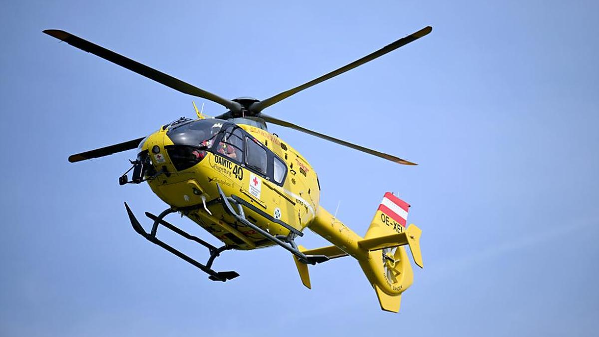 Eine 33-jährige Deutschlandsbergerin wurde mit dem Hubschrauber ins LKH Graz geflogen (Sujetbild)