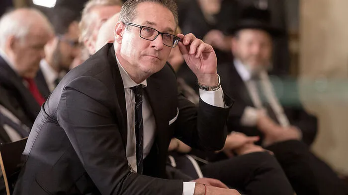 Strache bei der Holocaust-Gedenkverstaltung in Wien