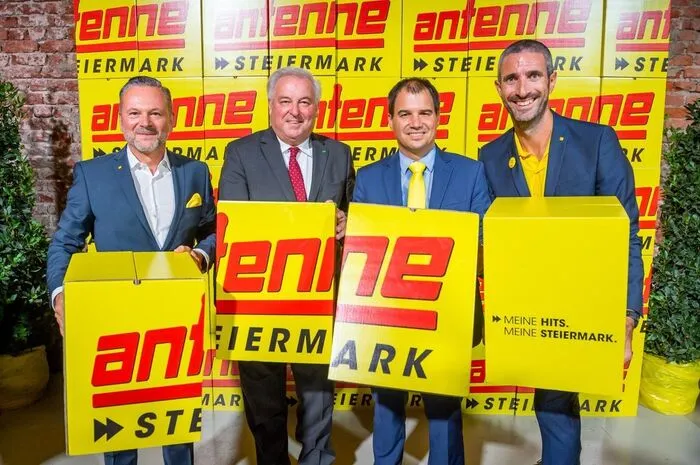 Der Gastgeber, Antenne-Geschäftsführer Gottfried Bichler, mit den "frisch getrennten" Reformpartnern, LH Hermann Schützenhöfer und Vize Michael Schickhofer sowie Verkaufsleiter Michael Brunner
