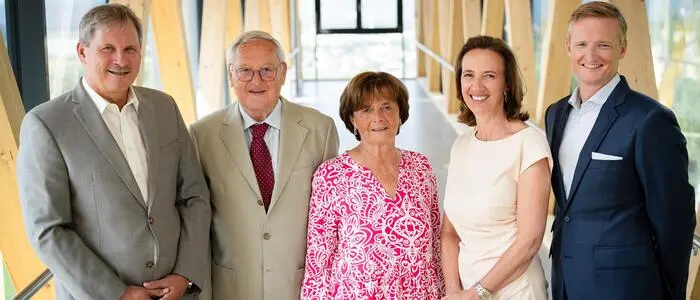 Familie und Top-Management: Werner Hörner, Helmut und Peri Eder, Ulrike Koscher-Preiss und Johannes Eder