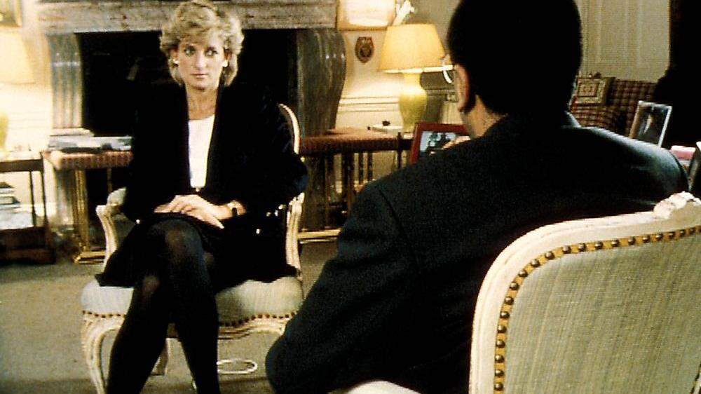 Prinzessin Diana beim Interview mit 
