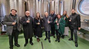 Der neue Weinkeller der Weinbauschule Silberberg wurde am Montag gesegnet 