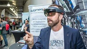 Das Klagenfurter Unternehmen "Augmensys" führte eine Datenbrille vor