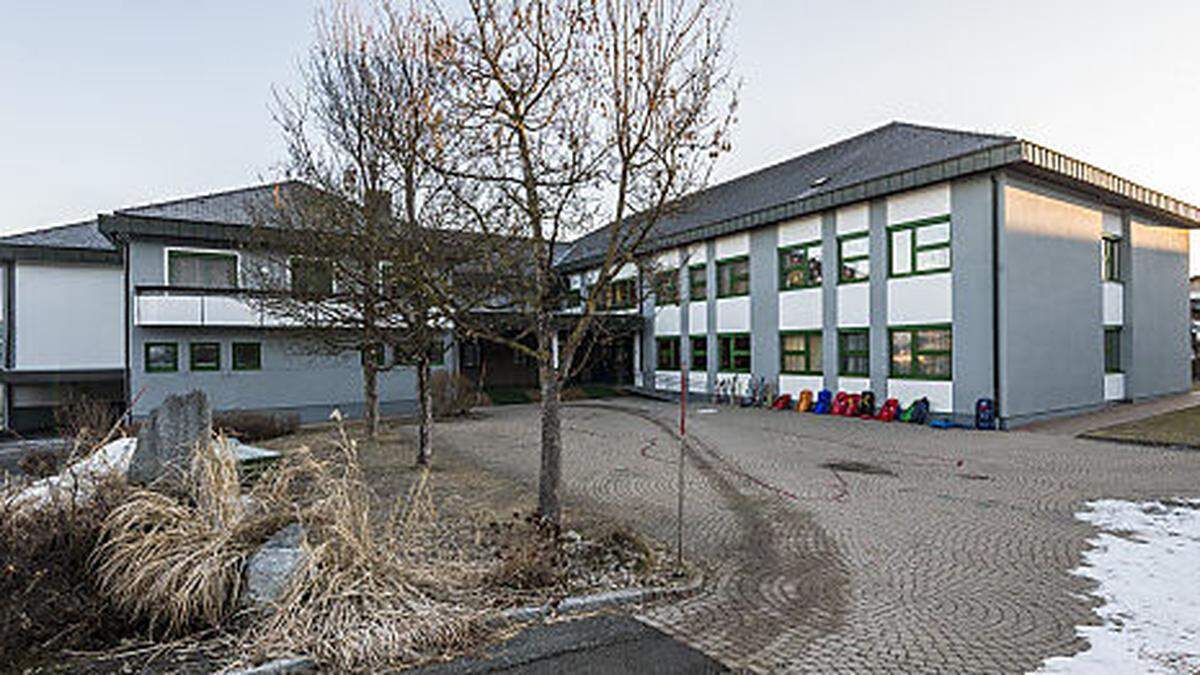 In der ersten Bauphase soll der Ausbau der Volksschule in St. Jakob im Rosental umgesetzt werden