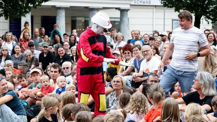 Publikumsinteraktion ist bei Murmuyo angesagt