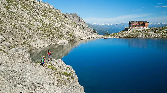 Karlsbader Hütte, ein Paradies für Kletterfreunde