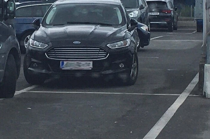 ... den Kopf schütteln, den Grazer mit solchen Fotos.