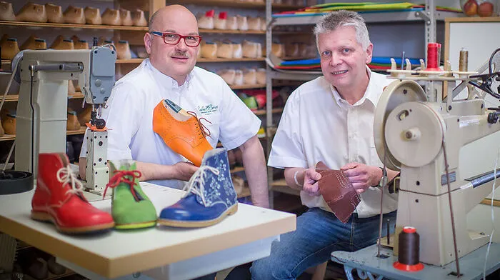Harald Strunz und Herbert Bednar (rechts) leiten den Workshop in Fürstenfeld