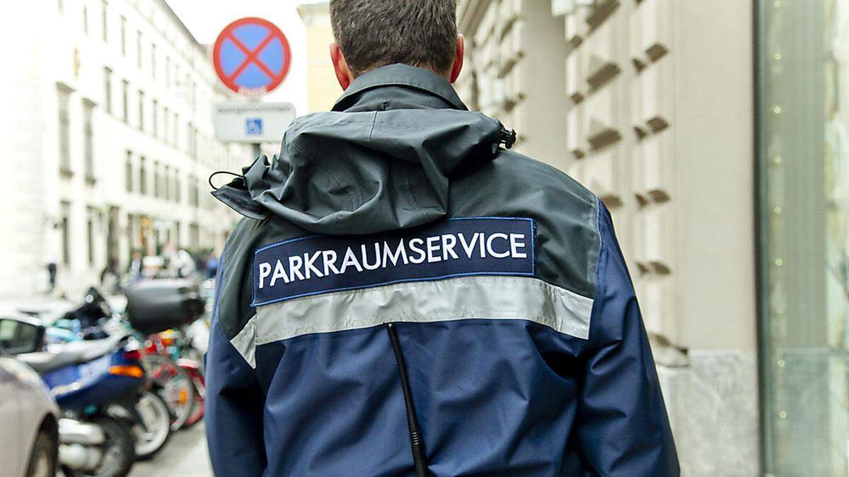 Parksheriffs kontrollieren diesmal weiter.