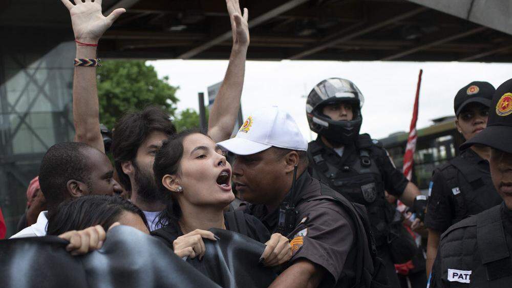 Die Polizei geht in Brasiliens Hauptstadt mit aller Härte vor