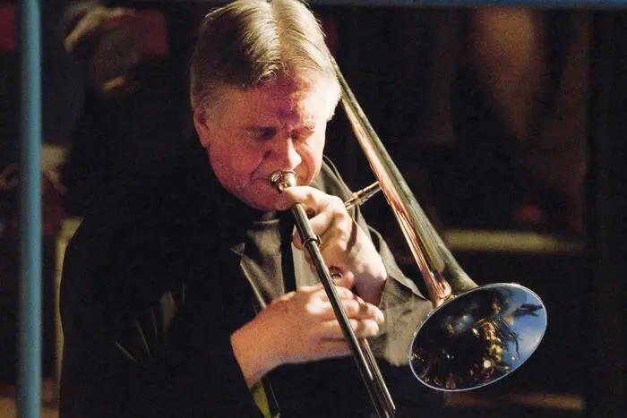Das Conrad Herwig Quartet, angeführt von dem mehrfach Grammy-nominierten New Yorker Posaunisten Conrad Herwig, begeisterte mit beeindruckender Spielfreude und Virtuosität.