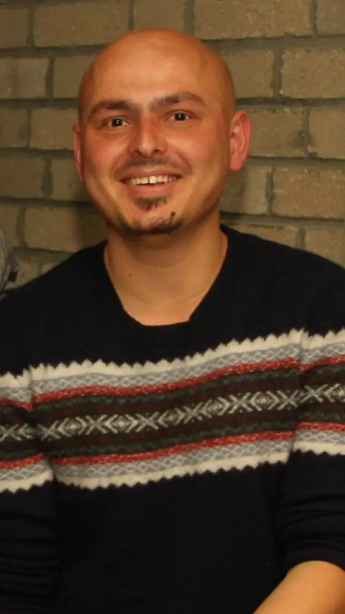 Ümit Baran stellt eine Spendensammlung auf die Beine