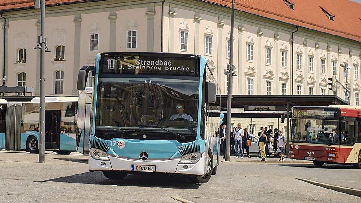 Viele Krumpendorfer schätzen es, direkt auf dem Heiligengeistplatz in Klagenfurt auszusteigen