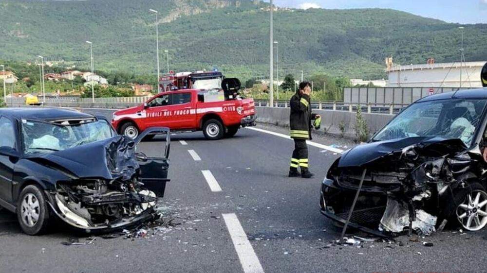 Der Unfallort, die Umfahrung von Triest, war für den Verkehr am Dienstagabend stundenlang gesperrt