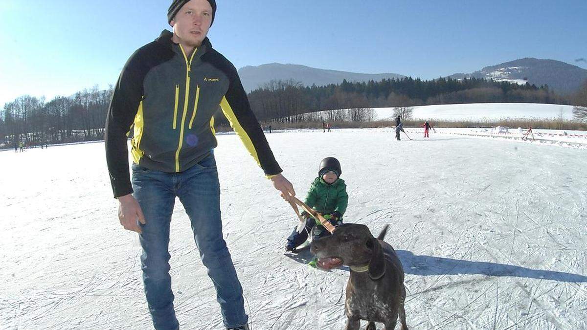 Christoph Remer zieht mit Hund Dexter Sohn Luca 