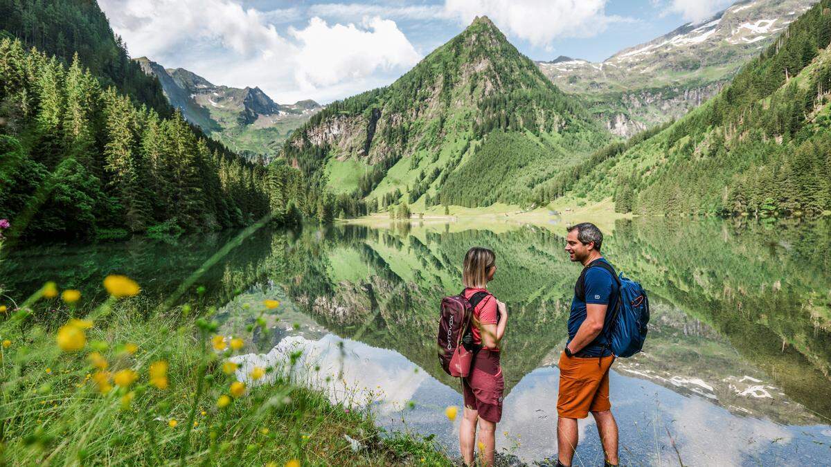 Die Steiermark bleibt eine beliebte Tourismus-Region, unter anderem am Schwarzensee im Naturpark Sölktaler, der für sein Wasser und die satte, grüne Umgebung bekannt ist | Die Steiermark bleibt eine beliebte Tourismus-Region, unter anderem hier am Schwarzensee im Naturpark Sölktaler