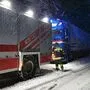 Die Feuerwehr Salla kämpft bei Schnee Winter für Winter mit hängengebliebenen Lkw