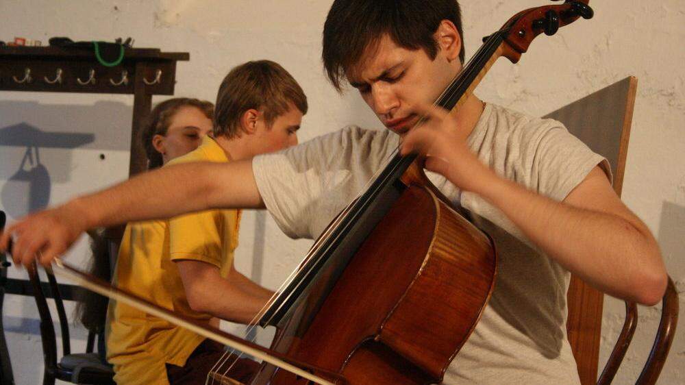 Elf junge Nachwuchstalente aus mehreren Länden bieten in PReding Kammermusik auf höchstem Niveau