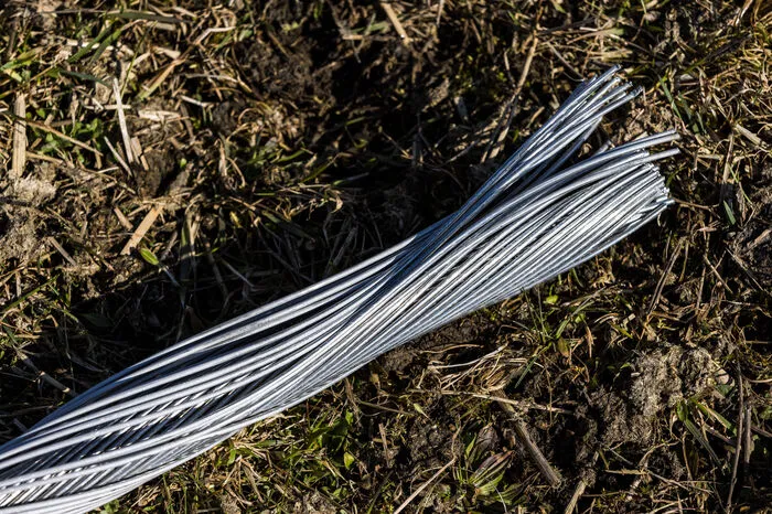So sieht ein Stromseil der 220-kV-Freileitung im Detail aus.
