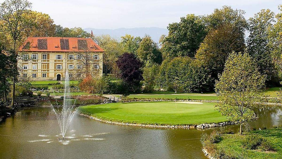 Der Golfplatz beim Schloß Frauenthal erfreut sich größer Beliebtheit