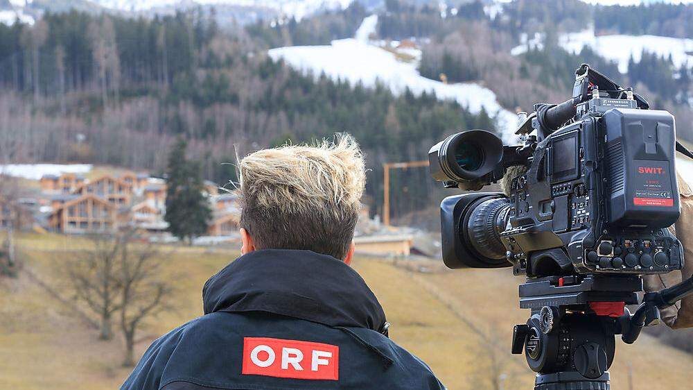 ORF-Redakteurin Nora Zogler in Schladming. &quot;Am Schauplatz&quot;, Dienstag, ORF 2, 21.05 Uhr. 
