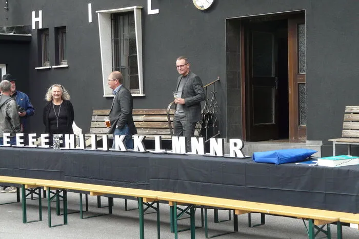 Klicken Sie sich durch die weiteren Bilder