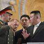 Der russische Verteidigungsminister Sergei Shoigu und Kim Jong-Un