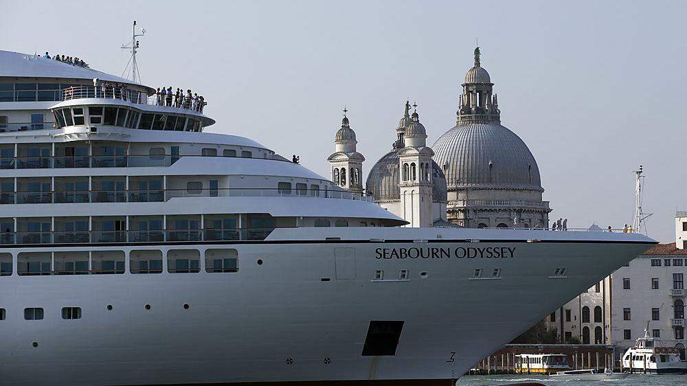 Immer wieder gibt es Proteste wegen der Kreuzfahrtschiffe in Venedig